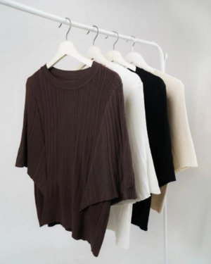 RYLENE RAYNA Short Sleeve Batwing | Atasan Rajut Batwing Lengan Pendek Wanita