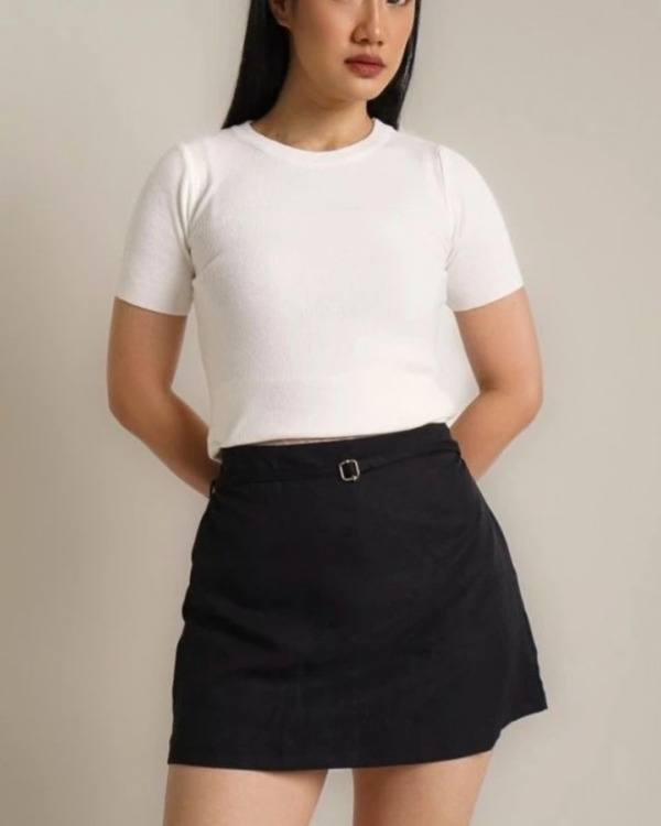 RYLENE EVE Basic Knit Short Sleeve Top | Atasan Wanita Lengan Pendek Basic Casual