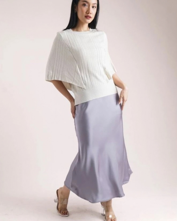 3 RYLENE RAYNA Short Sleeve Batwing | Atasan Rajut Batwing Lengan Pendek Wanita